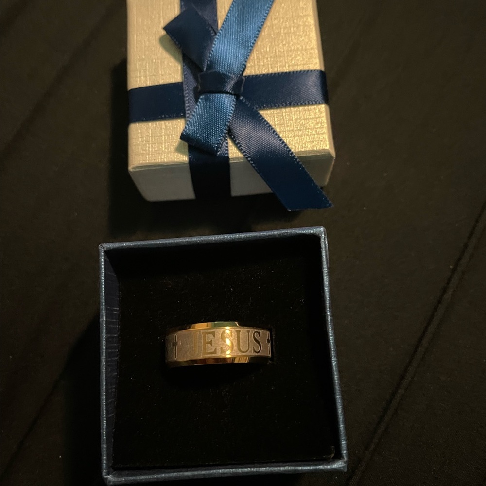 Jesus ring - Picture 9 of 10